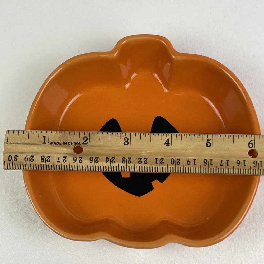 Michaels Halloween Ceramic Stoneware Pumpkin Jack  O Lantern Candy Dish Bowl